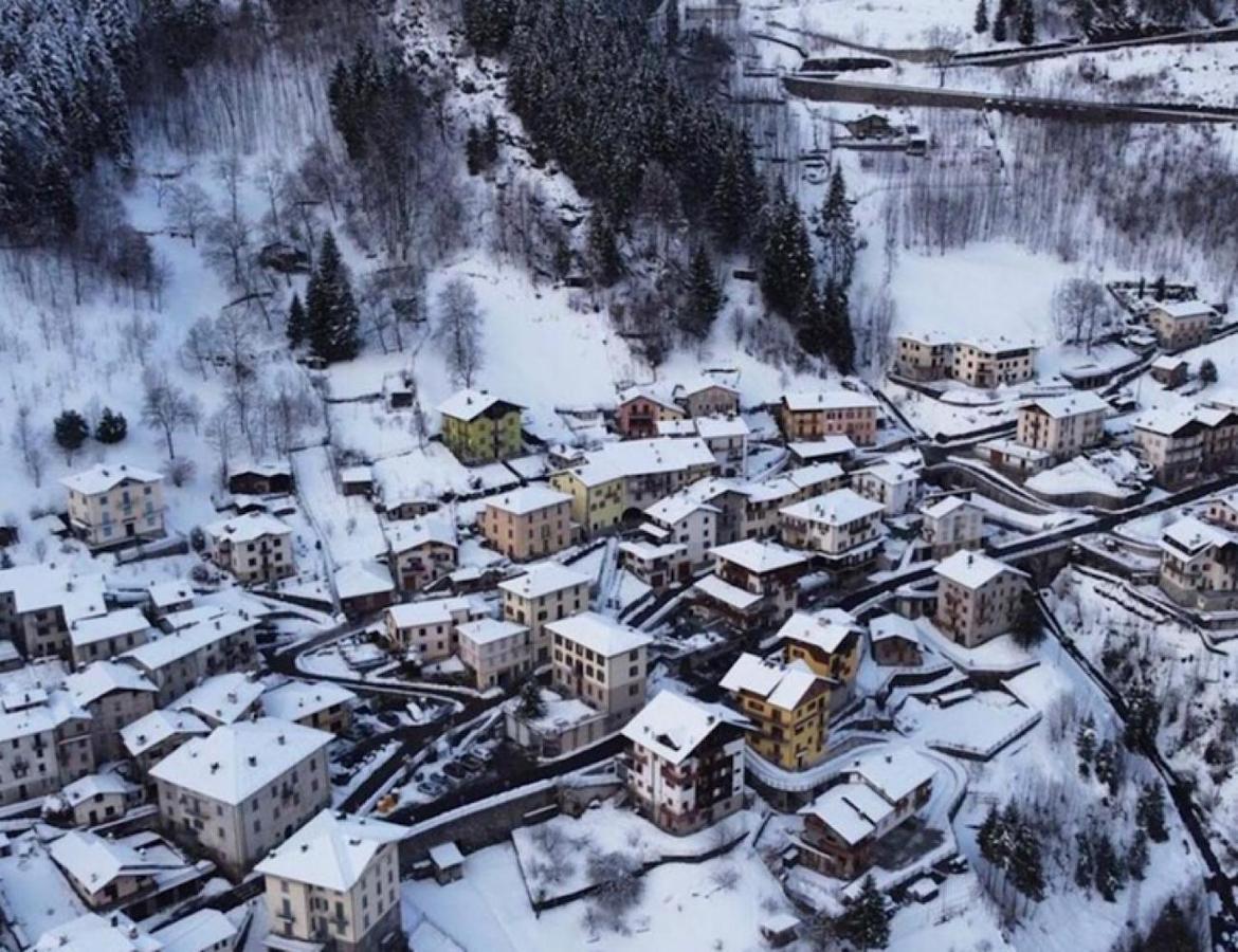 Albergo Ristorante Sole Mezzoldo Dış mekan fotoğraf