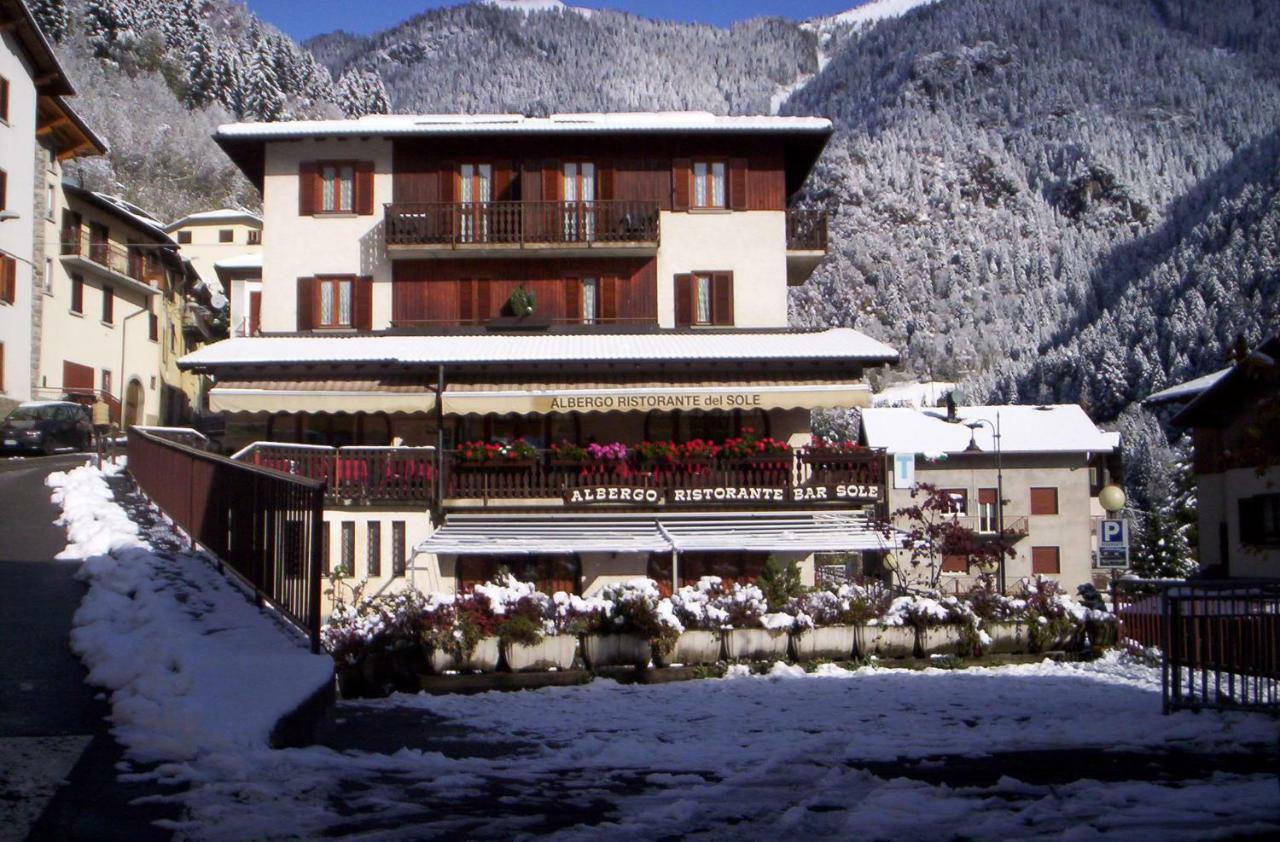 Albergo Ristorante Sole Mezzoldo Dış mekan fotoğraf